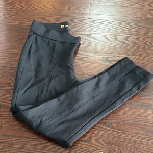 Like new women’s Black pants